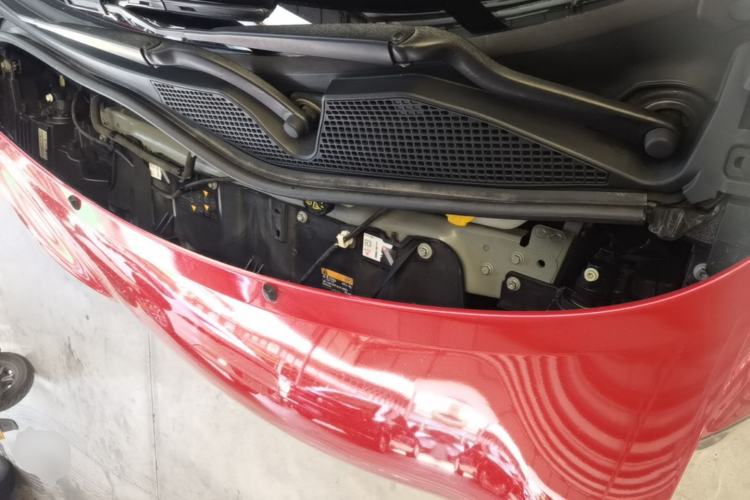 Used smart forfour 2016 1.0L 52 kW Dynamic Edition Engine Bay