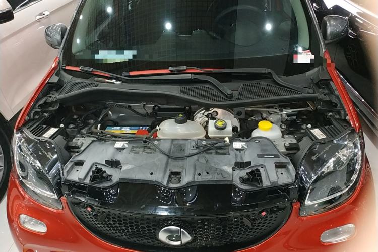 Used smart forfour 2016 0.9T 66 kW Pioneer Edition Engine Bay
