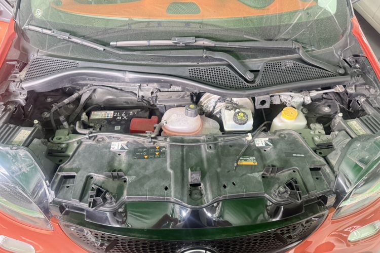Used smart forfour 2016 1.0L 52 kW Passion Edition Engine Bay