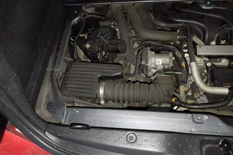 Used smart forfour 2016 1.0L 52 kW Dynamic Edition Engine Bay Right