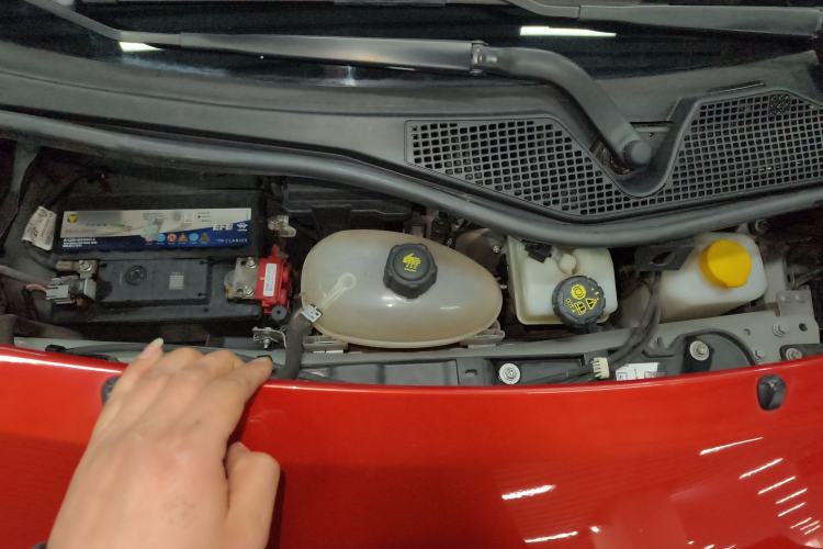Used smart forfour 2016 0.9T 66 kW Pioneer Edition Engine Bay