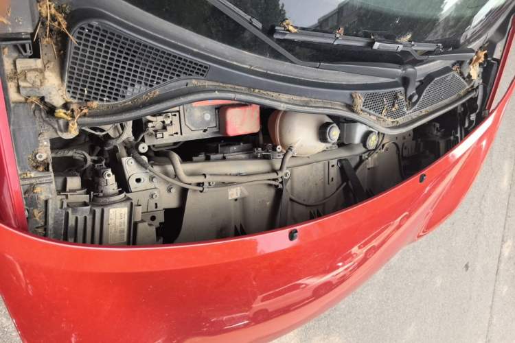 Used smart forfour 2016 1.0L 52 kW Dynamic Edition Engine Bay