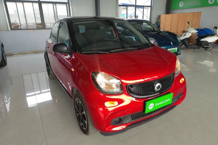 Used smart forfour 2016 1.0L 52 kW Passion Edition Exterior 1