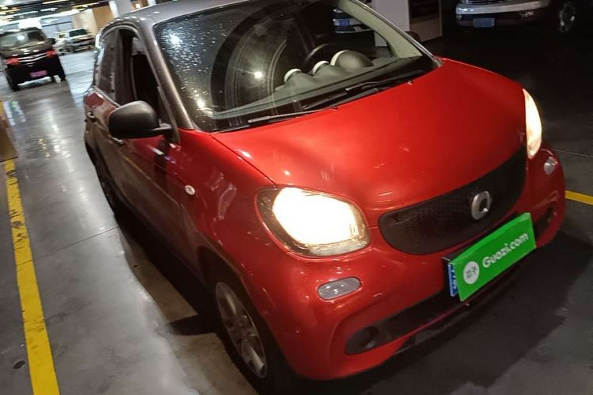 Used smart forfour 2016 1.0L 52 kW Dynamic Edition Exterior 1