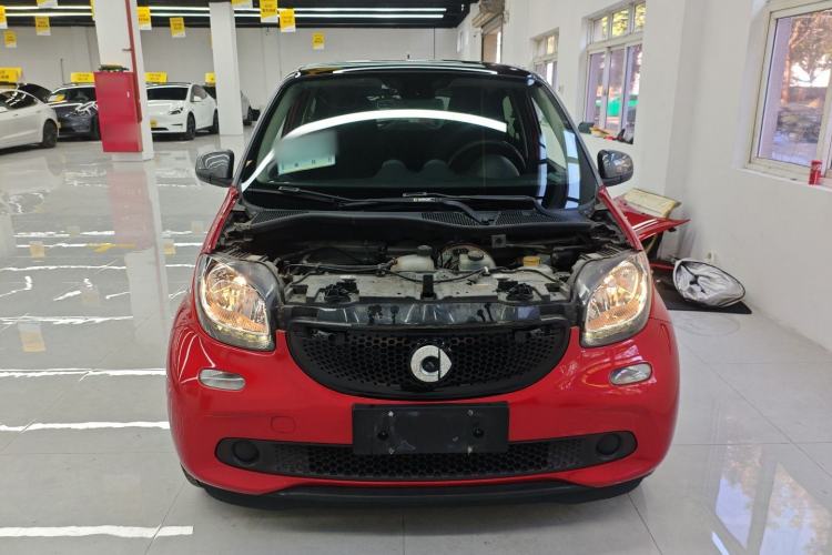 Used smart forfour 2016 1.0L 52 kW Passion Edition Exterior 1
