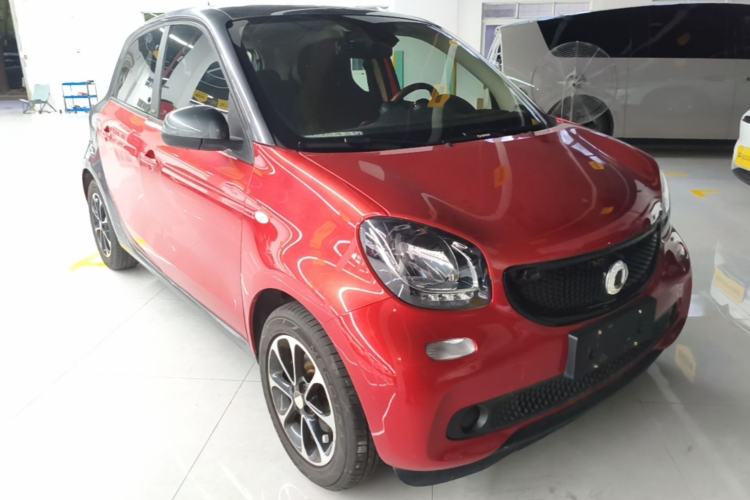Used smart forfour 2016 1.0L 52 kW Passion Edition Exterior 1