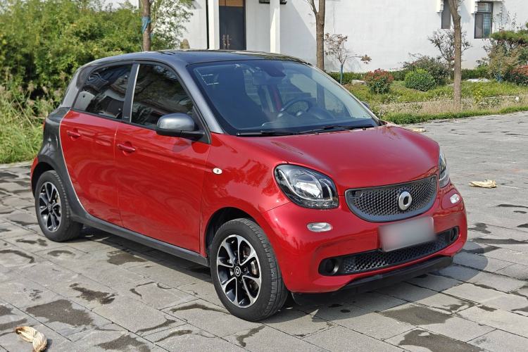 Used smart forfour 2016 1.0L 52 kW Passion Edition Exterior 1