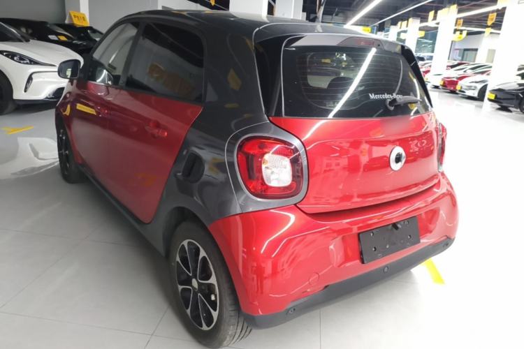 Used smart forfour 2016 1.0L 52 kW Passion Edition Exterior 2