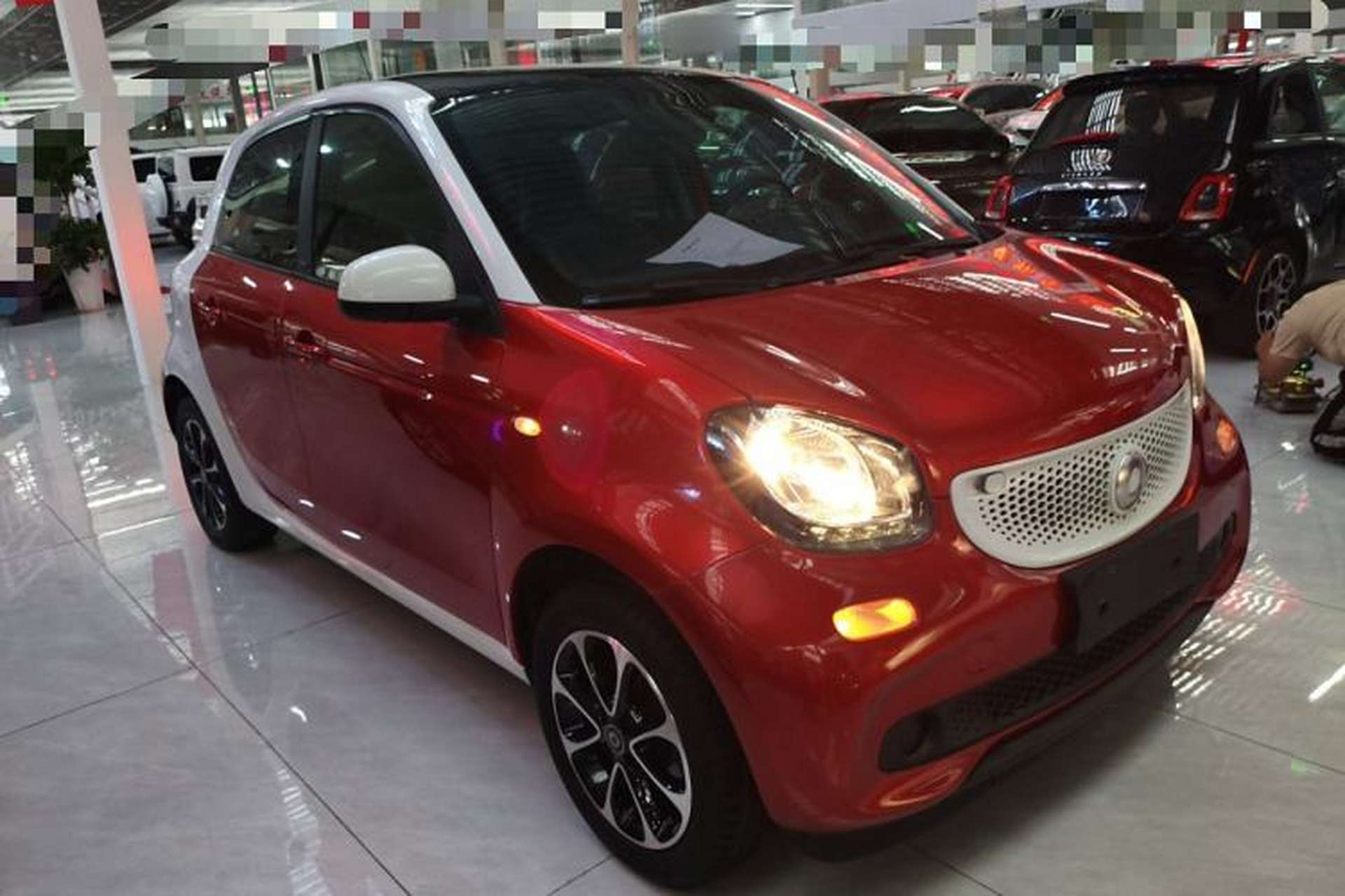 Used smart forfour 2016 1.0L 52 kW Passion Edition Exterior 2