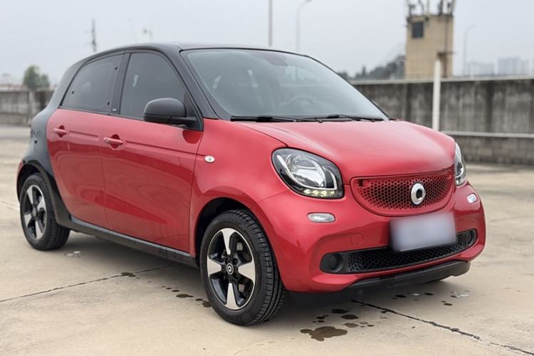 Used smart forfour 2016 1.0L 52 kW Passion Edition Exterior 2