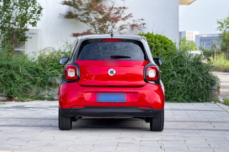 Used smart forfour 2016 1.0L 52 kW Passion Edition Exterior 2