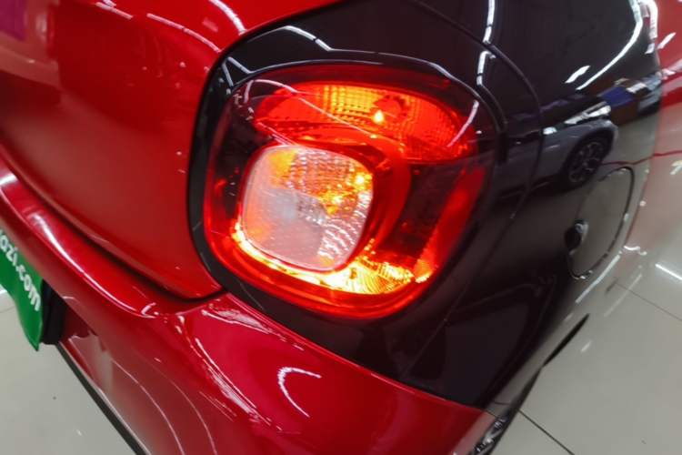 Used smart forfour 2016 0.9T 66 kW Pioneer Edition Exterior 3