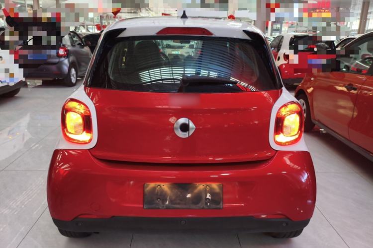 Used smart forfour 2016 1.0L 52 kW Passion Edition Exterior 4
