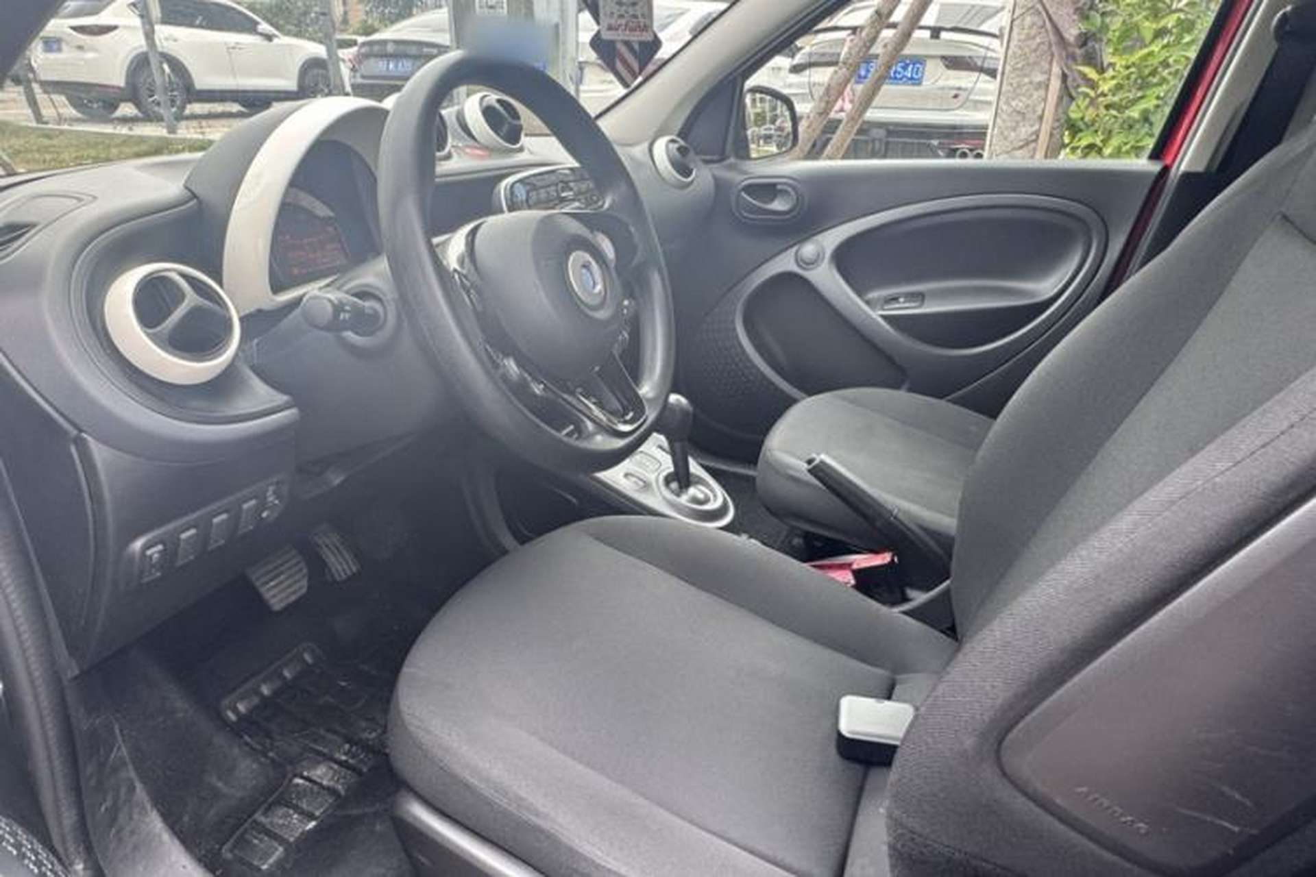 Used smart forfour 2016 1.0L 52 kW Dynamic Edition Exterior 5