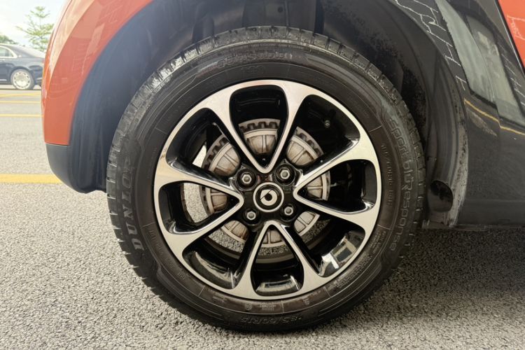 Used smart forfour 2016 1.0L 52 kW Passion Edition Exterior 5