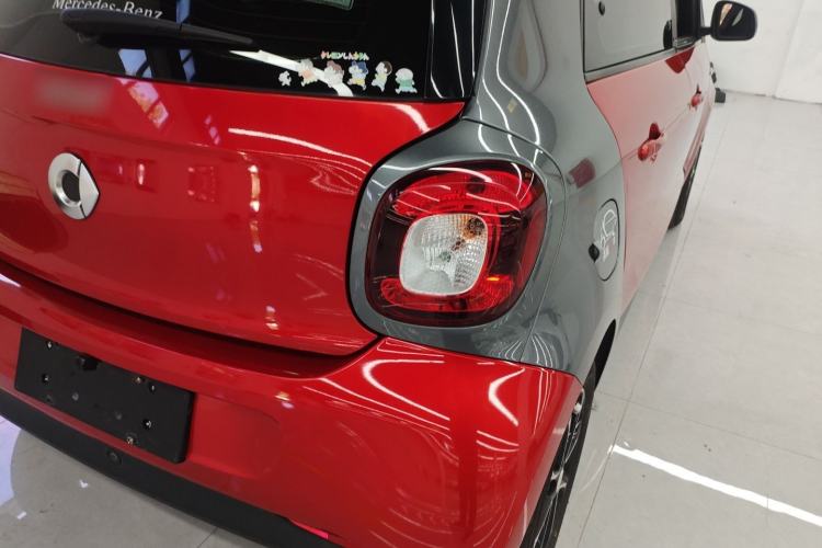 Used smart forfour 2016 1.0L 52 kW Passion Edition Exterior 6