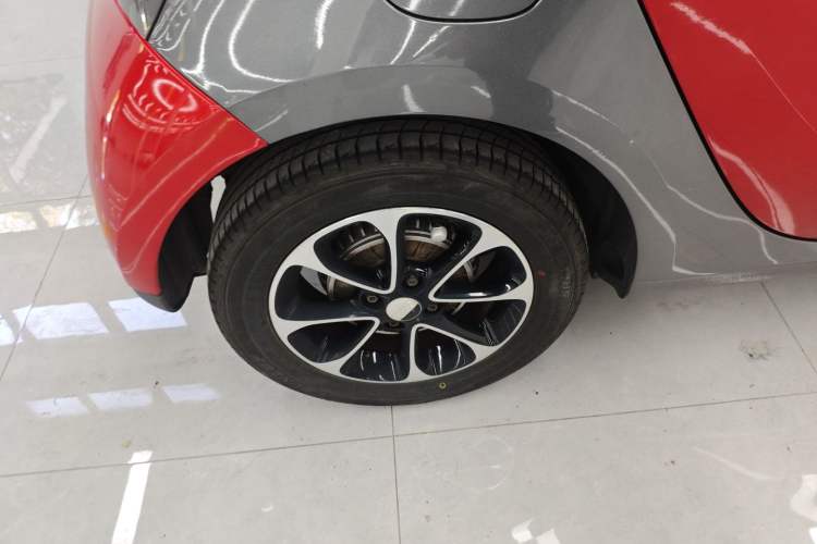 Used smart forfour 2016 1.0L 52 kW Passion Edition Exterior 8