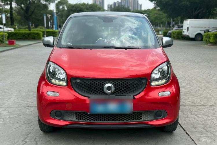 Used smart forfour 2016 1.0L 52 kW Dynamic Edition Exterior 8