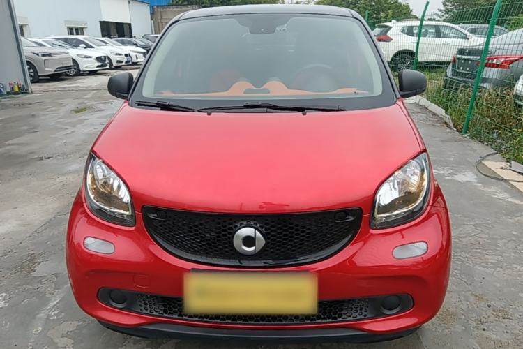 Used smart forfour 2016 1.0L 52 kW Passion Edition Front