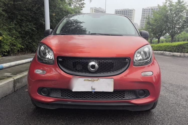 Used smart forfour 2016 1.0L 52 kW Passion Edition Front