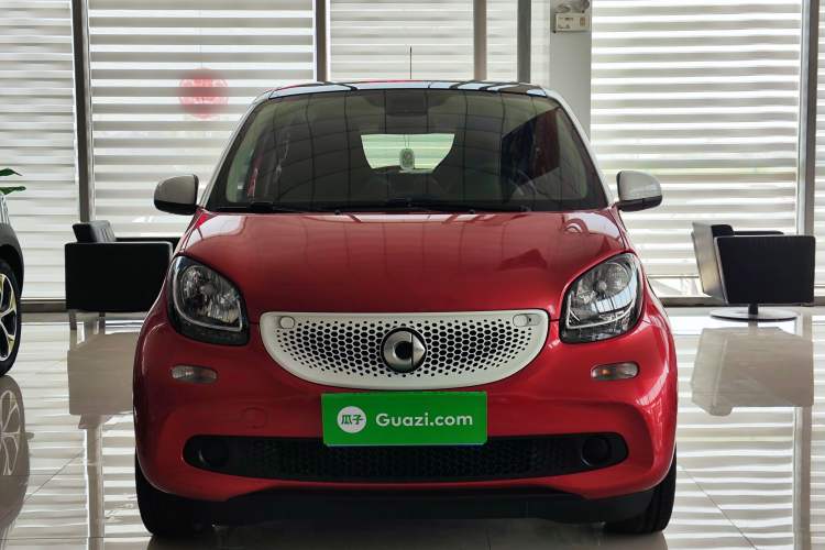 Used smart forfour 2016 1.0L 52 kW Passion Edition Front