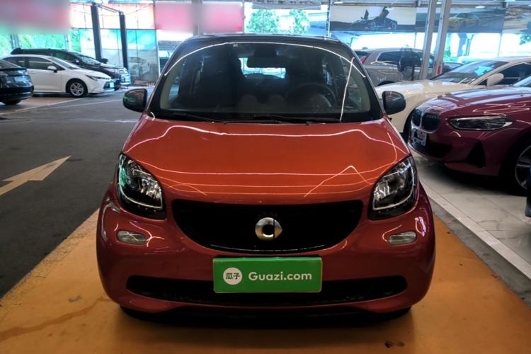 Used smart forfour 2016 1.0L 52 kW Passion Edition Front