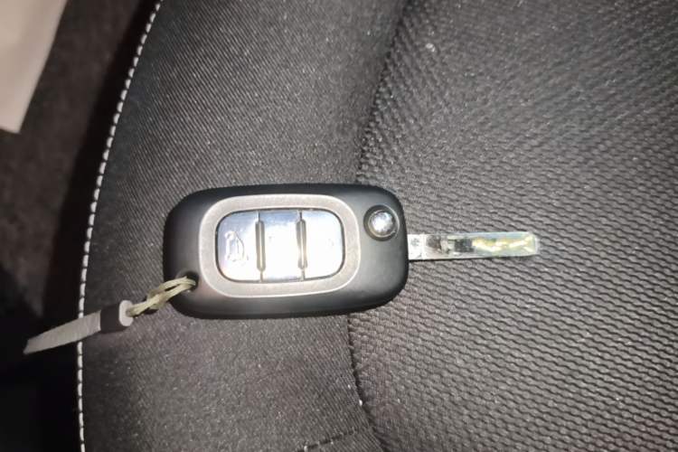 Used smart forfour 2016 1.0L 52 kW Passion Edition Interior 1