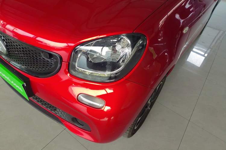 Used smart forfour 2016 1.0L 52 kW Passion Edition Left Front Headlight