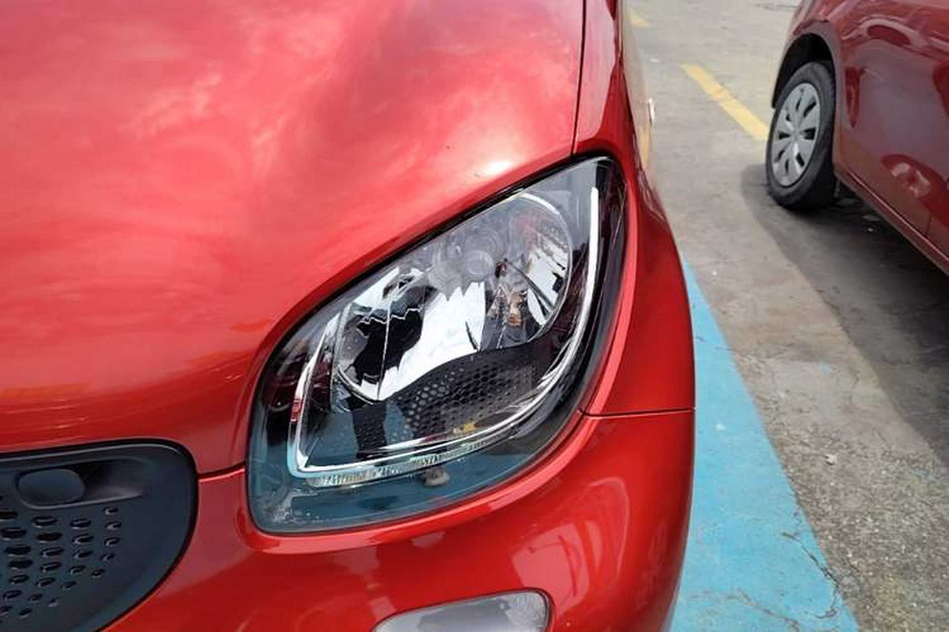 Used smart forfour 2016 1.0L 52 kW Dynamic Edition Left Front Headlight