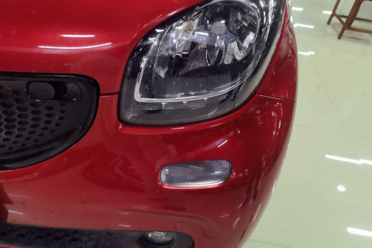 Used smart forfour 2016 0.9T 66 kW Pioneer Edition Left Front Headlight