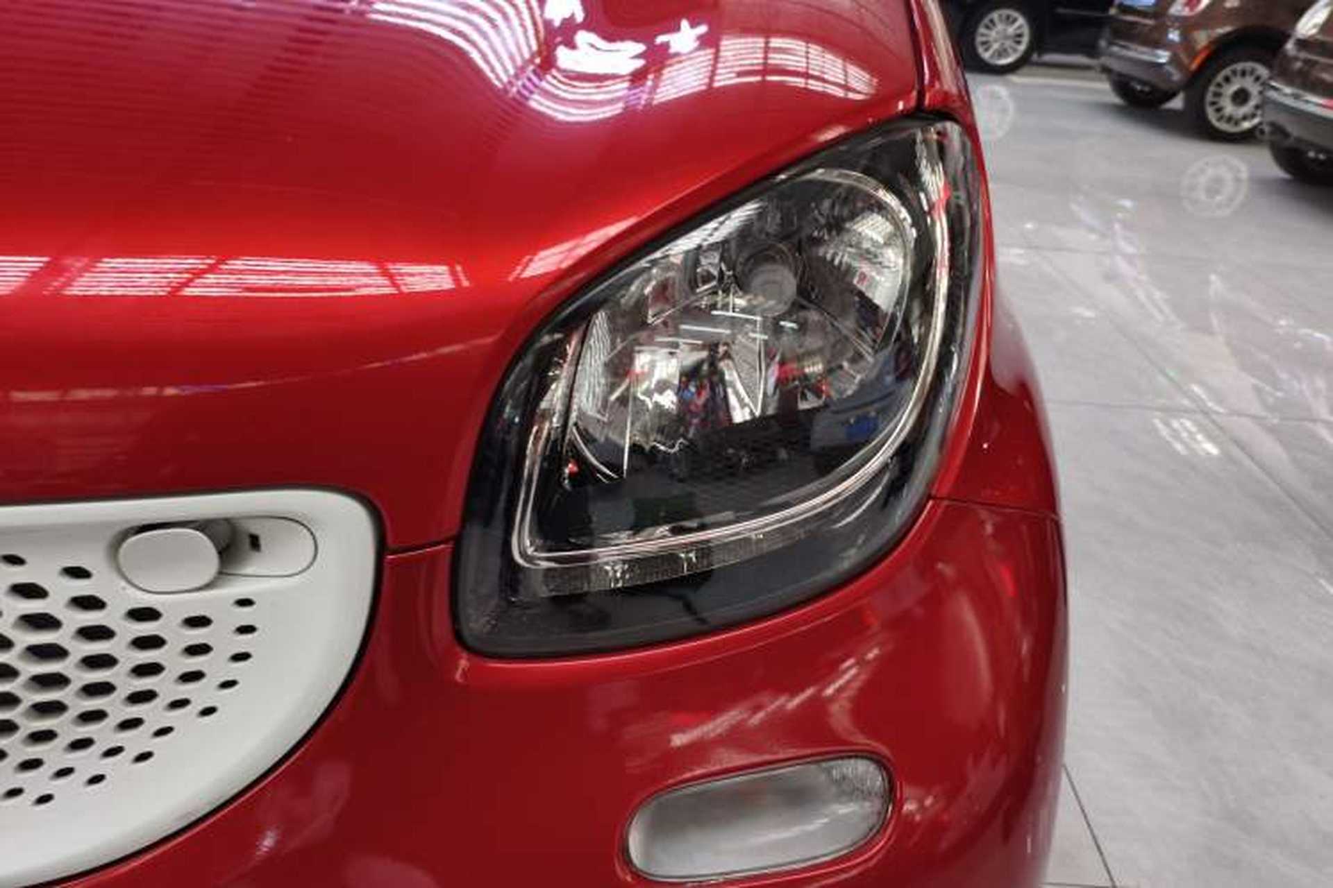 Used smart forfour 2016 1.0L 52 kW Passion Edition Left Front Headlight