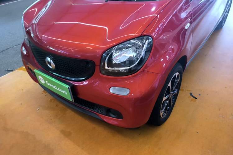 Used smart forfour 2016 1.0L 52 kW Passion Edition Left Front Headlight