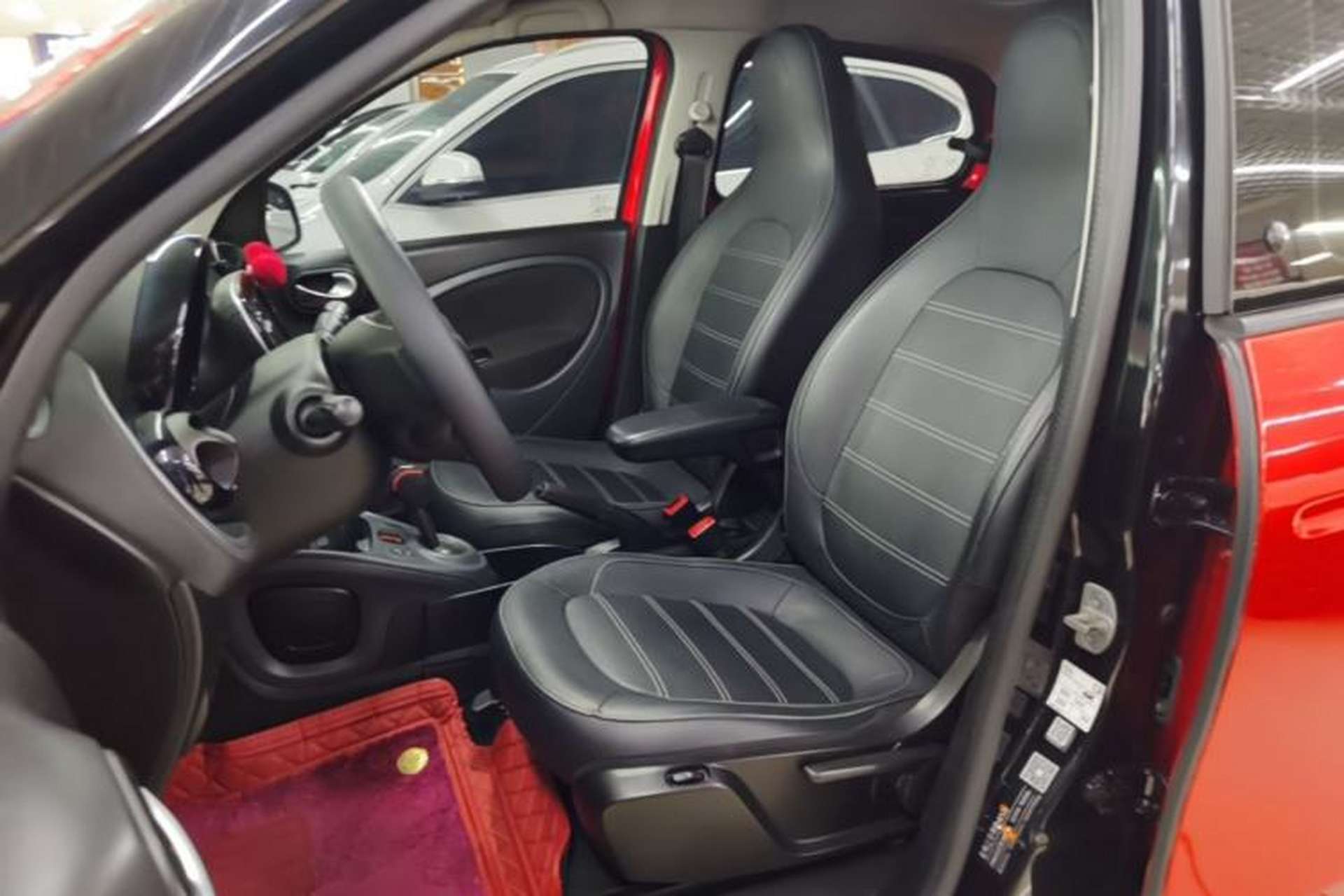 Used smart forfour 2016 0.9T 66 kW Pioneer Edition Left Front Seat