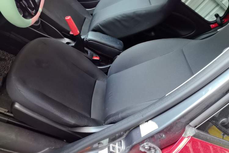 Used smart forfour 2016 1.0L 52 kW Dynamic Edition Left Front Seat