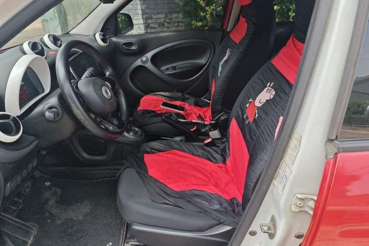 Used smart forfour 2016 1.0L 52 kW Dynamic Edition Left Front Seat