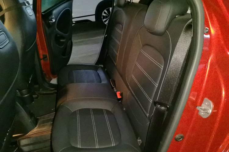 Used smart forfour 2016 0.9T 66 kW Pioneer Edition Left Rear Seat