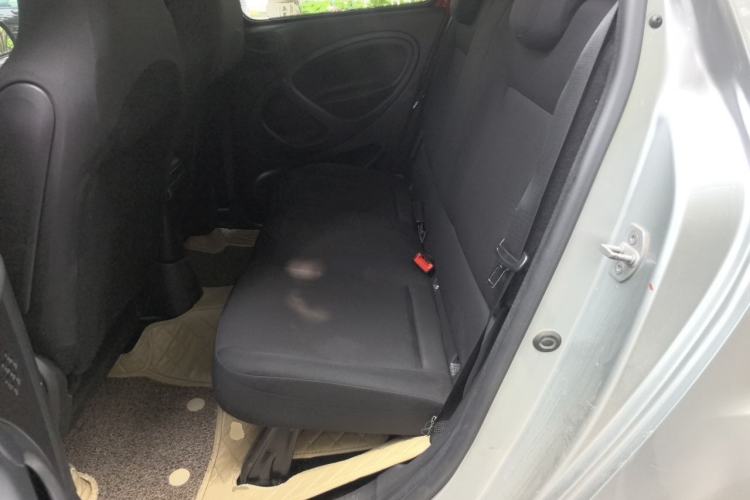 Used smart forfour 2016 1.0L 52 kW Dynamic Edition Left Rear Seat