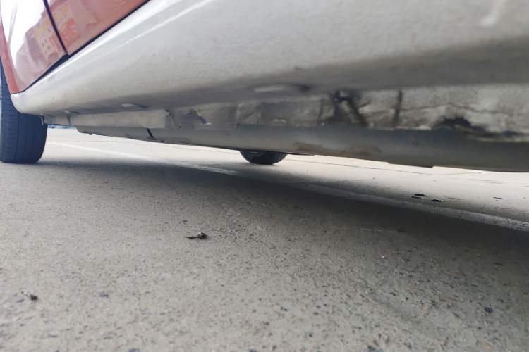 Used smart forfour 2016 1.0L 52 kW Dynamic Edition Left Side Sill