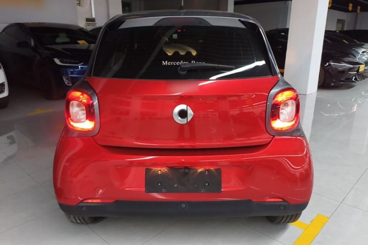 Used smart forfour 2016 1.0L 52 kW Passion Edition Rear