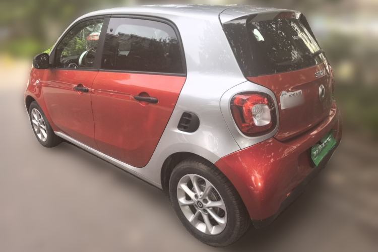 Used smart forfour 2016 1.0L 52 kW Dynamic Edition Rear Left 45 Deg