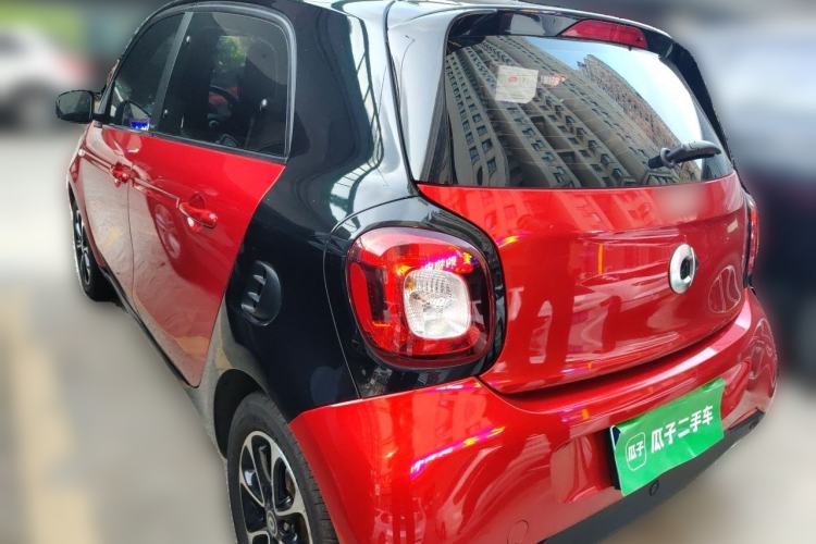 Used smart forfour 2016 1.0L 52 kW Passion Edition Rear Left 45 Deg