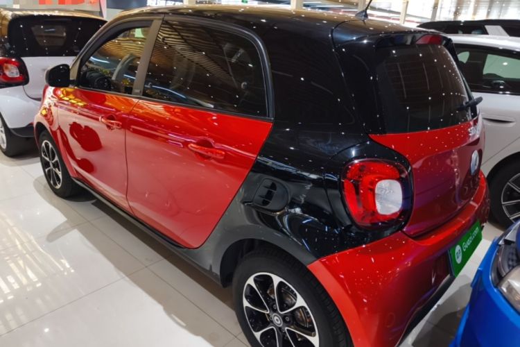 Used smart forfour 2016 1.0L 52 kW Passion Edition Rear Left 45 Deg