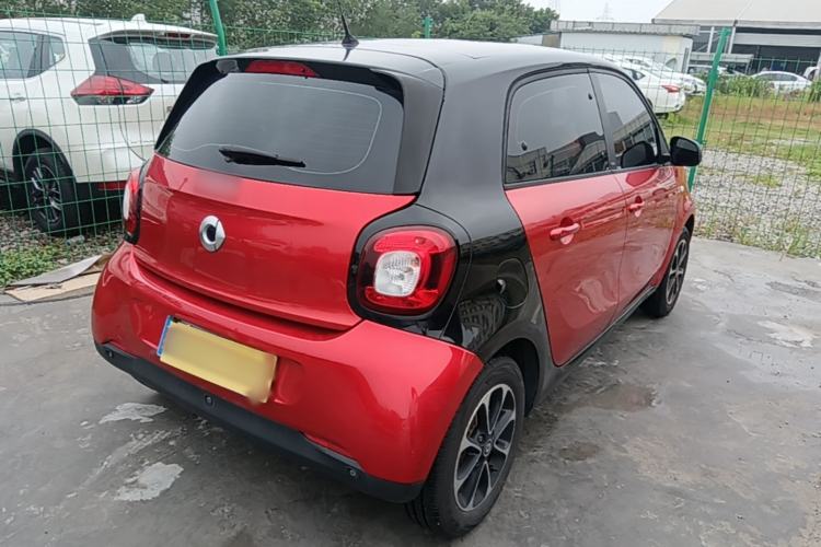 Used smart forfour 2016 1.0L 52 kW Passion Edition Rear Right 45 Deg