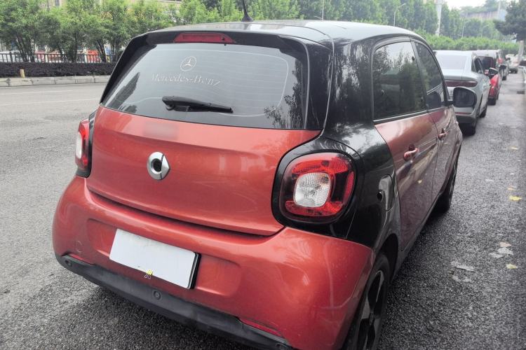 Used smart forfour 2016 1.0L 52 kW Passion Edition Rear Right 45 Deg
