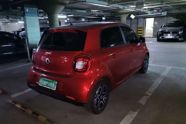 Used smart forfour 2016 0.9T 66 kW Pioneer Edition Rear Right 45 Deg