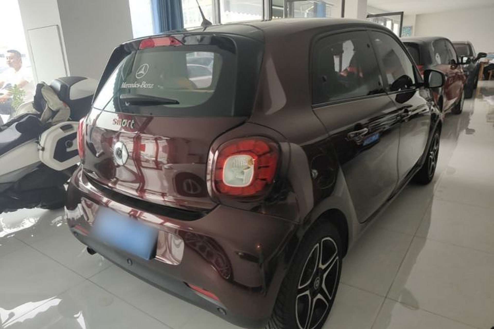 Used smart forfour 2016 0.9T 66 kW Ultimate Edition Rear Right 45 Deg