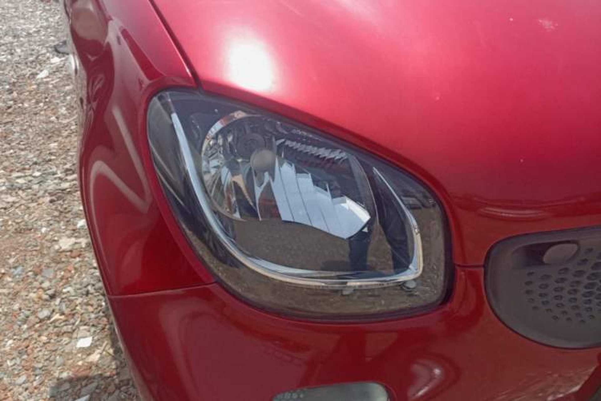 Used smart forfour 2016 1.0L 52 kW Dynamic Edition Right Front Headlight