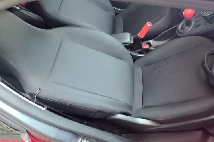 Used smart forfour 2016 1.0L 52 kW Dynamic Edition Right Front Seat