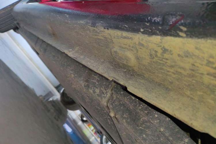 Used smart forfour 2016 1.0L 52 kW Passion Edition Right Side Sill