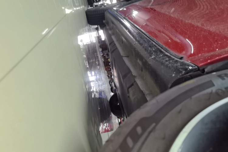 Used smart forfour 2016 0.9T 66 kW Pioneer Edition Right Side Sill